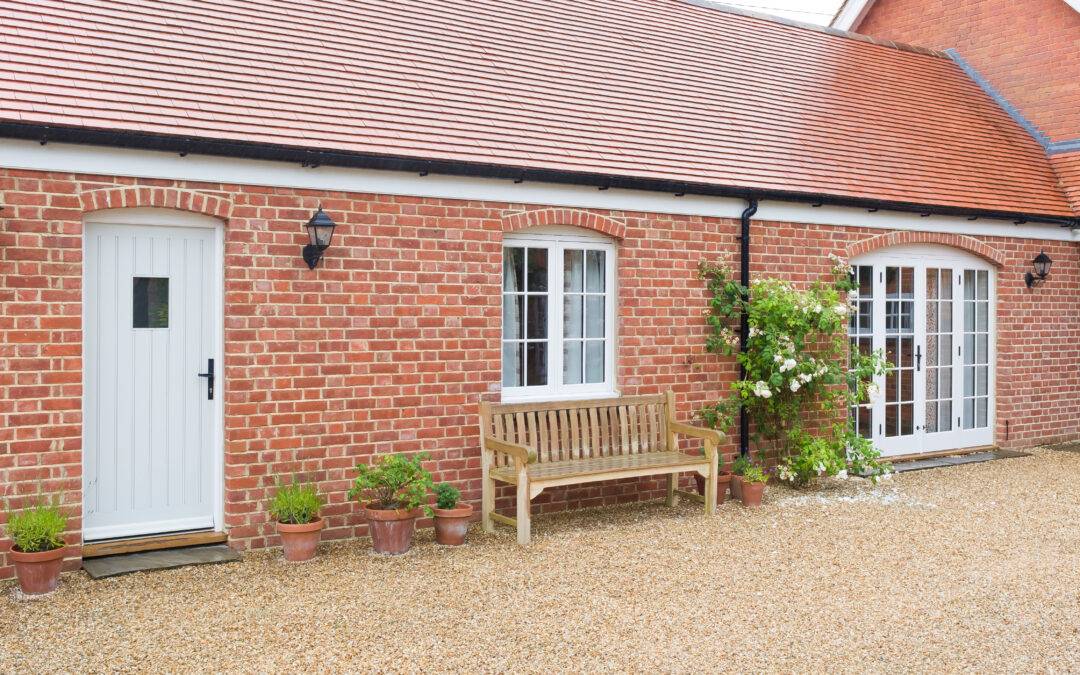 Navigating Property Purchases with Annexes: A Guide for Expats